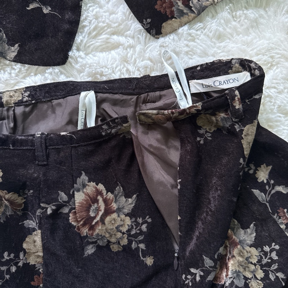 Japanese Luxury Brand: 90s Vintage brown velvet floral set matching vest + skirt - Picture 4 of 8